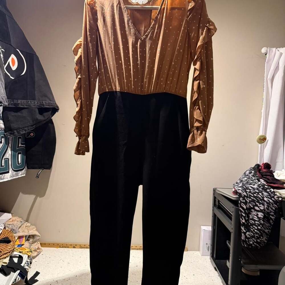 BCBGeneration Star Print Ruffle Sleeve High-Waisted Jumpsuit